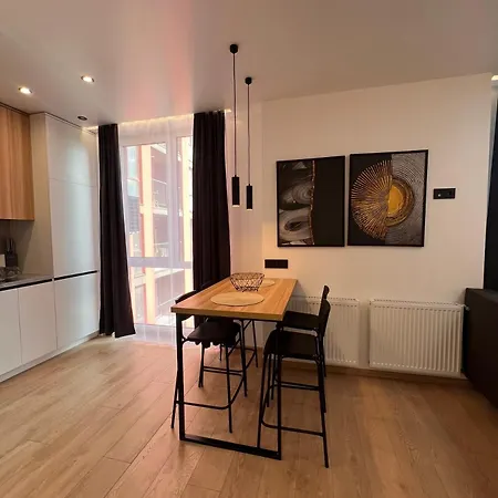Avangard Milltown Apartament *
